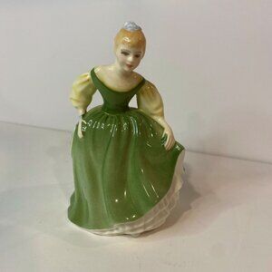 Royal Doulton Bone China Figurine Fair Maiden HN2211